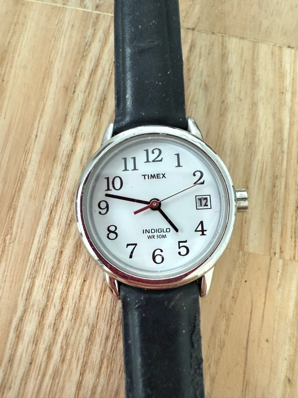 Timex ladies silver tone classic watch NEW BATTERY